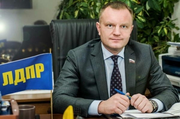 «Быть с народом и для народа» «Быть с народом и для народа»