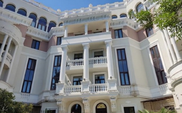 
                    Уфимская предпринимательница претендовала на квартиру Зеленской в Крыму

                