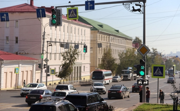 «Умные» светофоры увеличили пропускную способность улиц Уфы на 14%
                 
                    «Умные» светофоры увеличили пропускную способность улиц Уфы на 14%