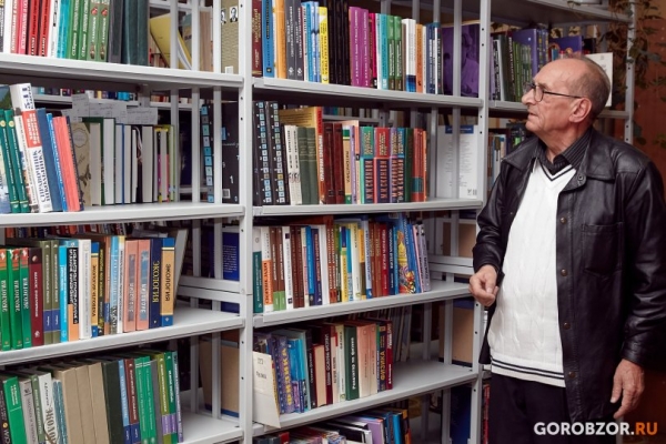 5 популярных писателей родом из Башкирии. Они пришли в литературу из совершенно других сфер  5 популярных писателей родом из Башкирии. Они пришли в литературу из совершенно других сфер