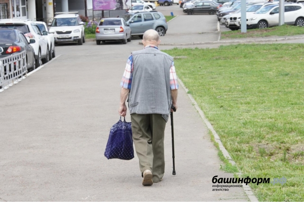 Блокадники Ленинграда получат по 50 тысяч рублей - Путин 