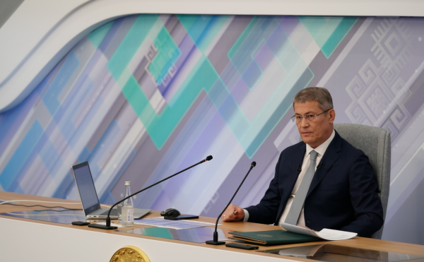 
                    Хабиров создал совет по вопросам повышения качества жизни в Башкирии

                