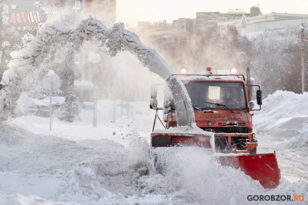 С улиц Уфы за сутки вывезли 6 тысяч кубометров снега С улиц Уфы за сутки вывезли 6 тысяч кубометров снега
