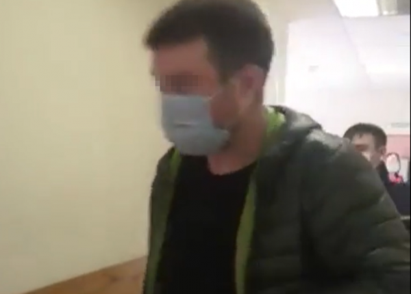 В Уфе суд вынес решение обидчику Варламова об аресте на 15 суток В Уфе суд вынес решение обидчику Варламова об аресте на 15 суток